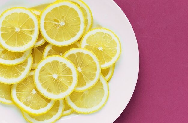 Limonun tərkibində potensial stimullaşdırıcı olan C vitamini var